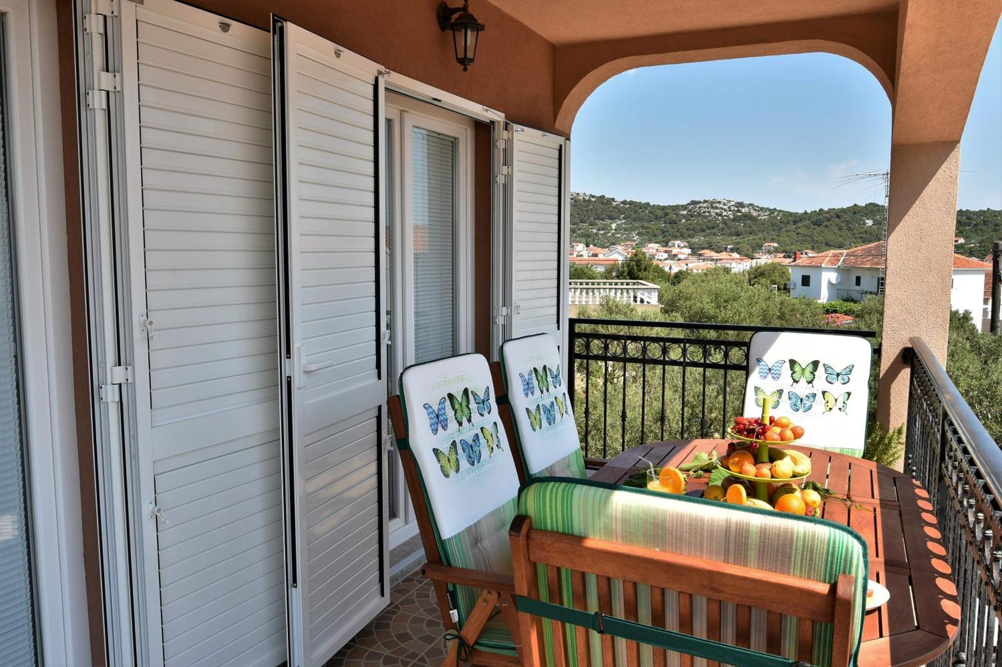 Apartmani Natasa Nino Jezera, Murter Habitación foto